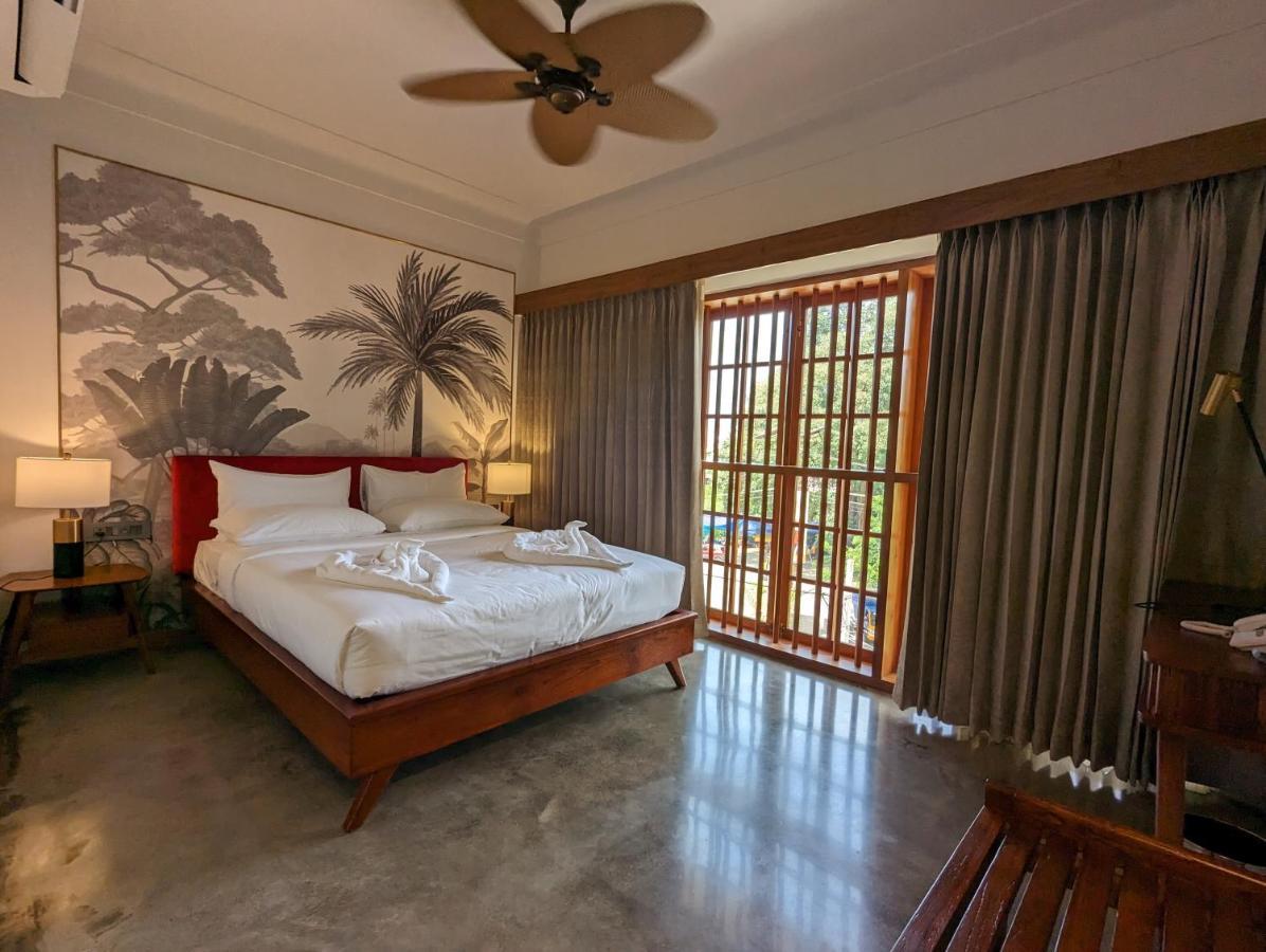 Prasanthi Hotel Kollam Exteriér fotografie
