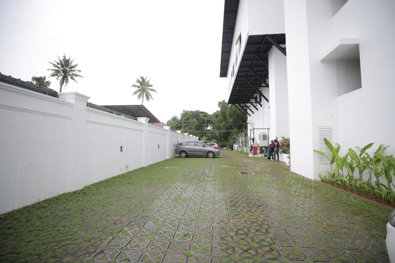 Prasanthi Hotel Kollam Exteriér fotografie