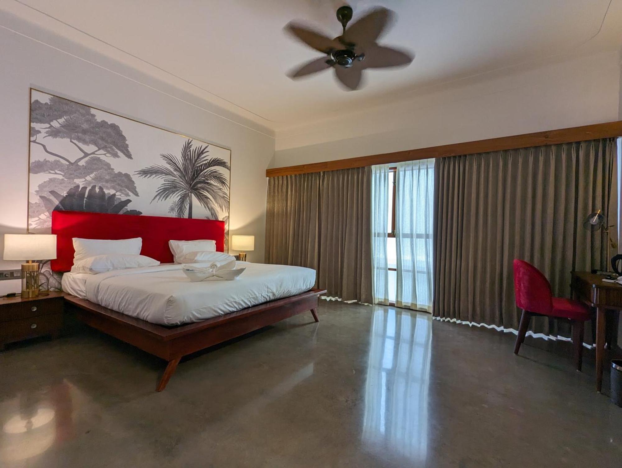 Prasanthi Hotel Kollam Exteriér fotografie